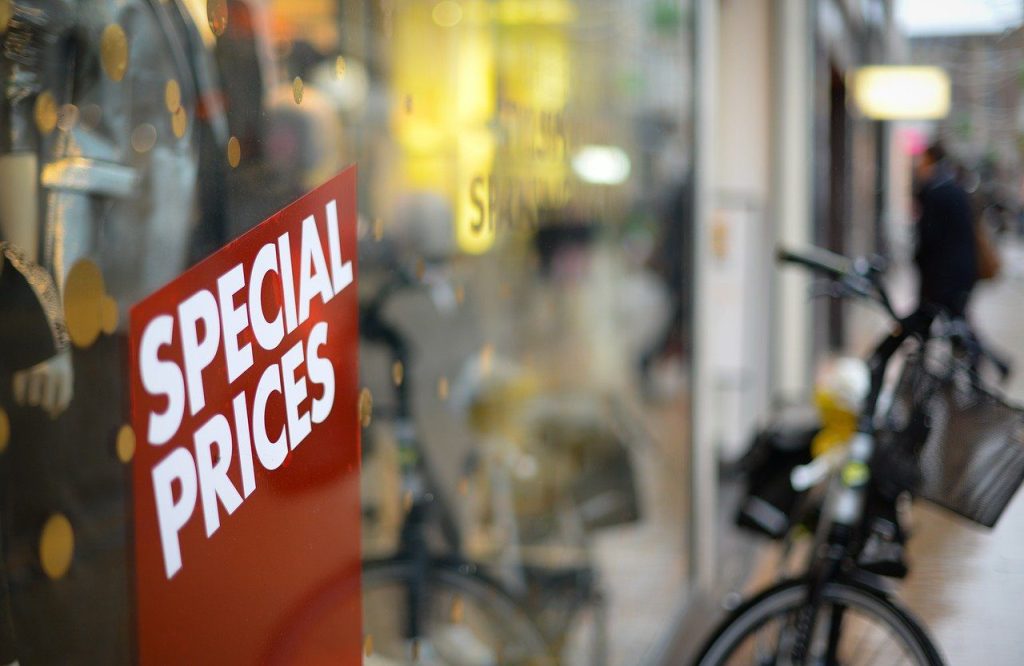 Digital Estimated to Influence Half of In-Store Retail Sales 1 11949741 Z6tdfQc9